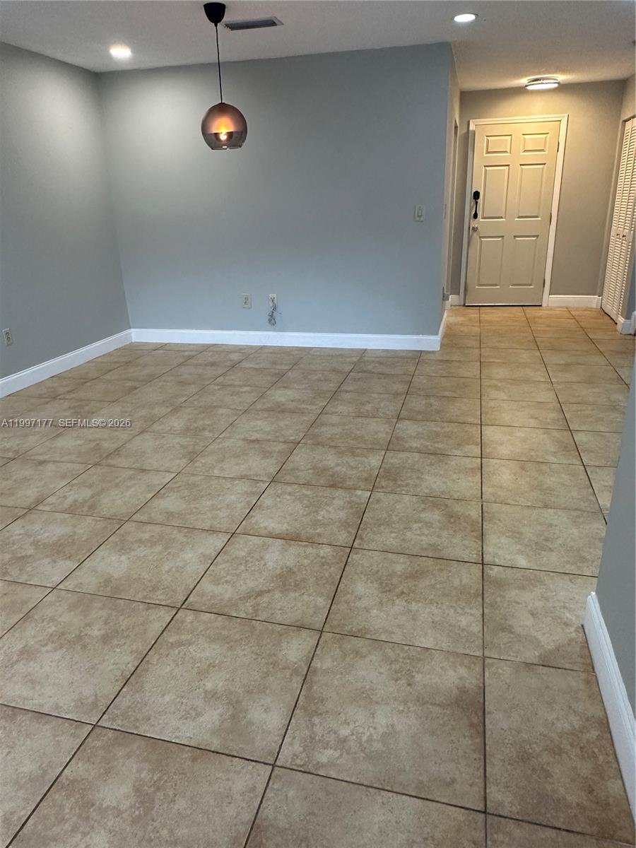 9724 Southwest 142nd Place Miami, FL 33186 - Photo 9 of 36