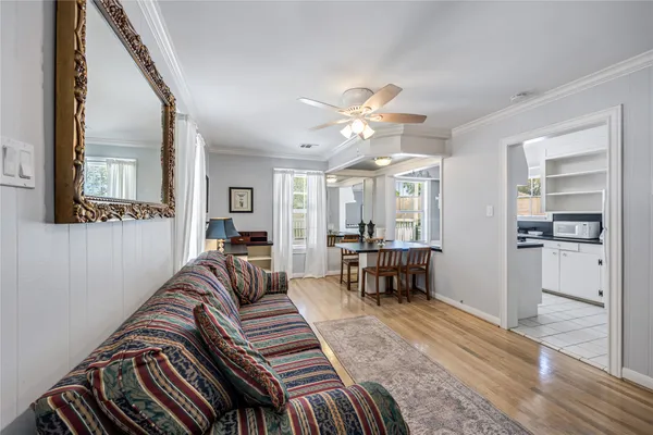 $1,250 | 1310 Reid Street, Unit B, Houston, TX 77022