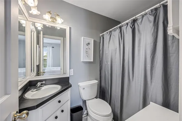 $1,250 | 1310 Reid Street, Unit B, Houston, TX 77022