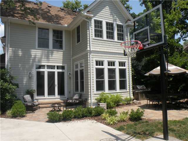 1925 Chelsea Road Upper Arlington, OH 43212 - Photo 18 of 18 Gallery Image 18
