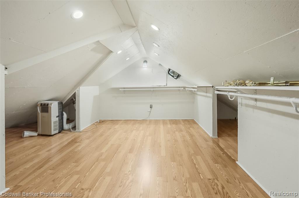 19905 Beverly Road Beverly Hills, MI 48025 - Photo 58 of 98