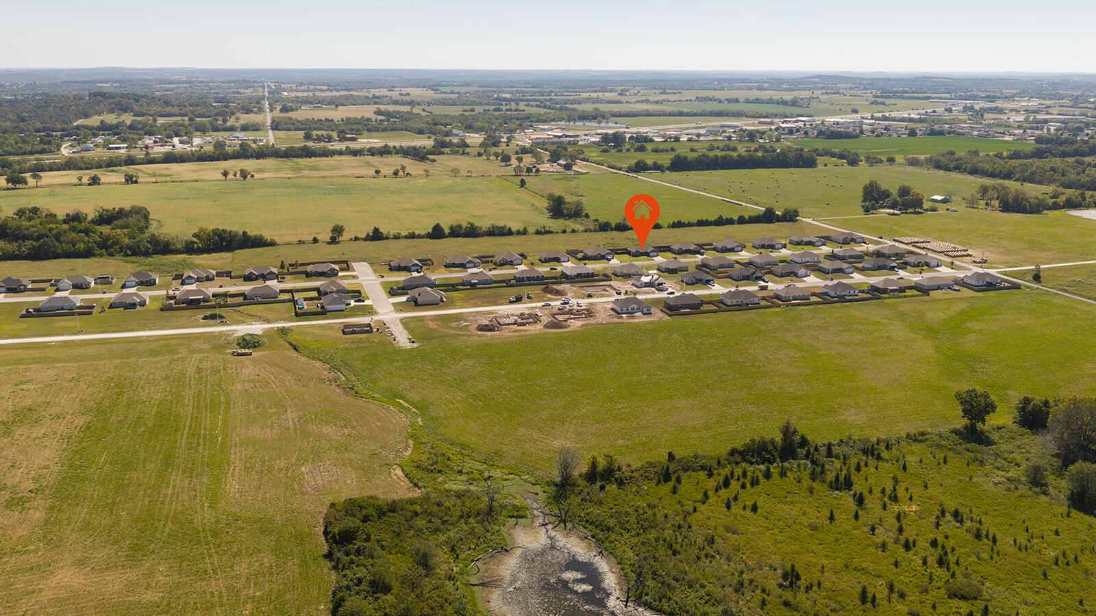 4716 South 125th Road Bolivar, MO 65613 - Photo 37 of 43 DJI_20260903105337_0250_D marker