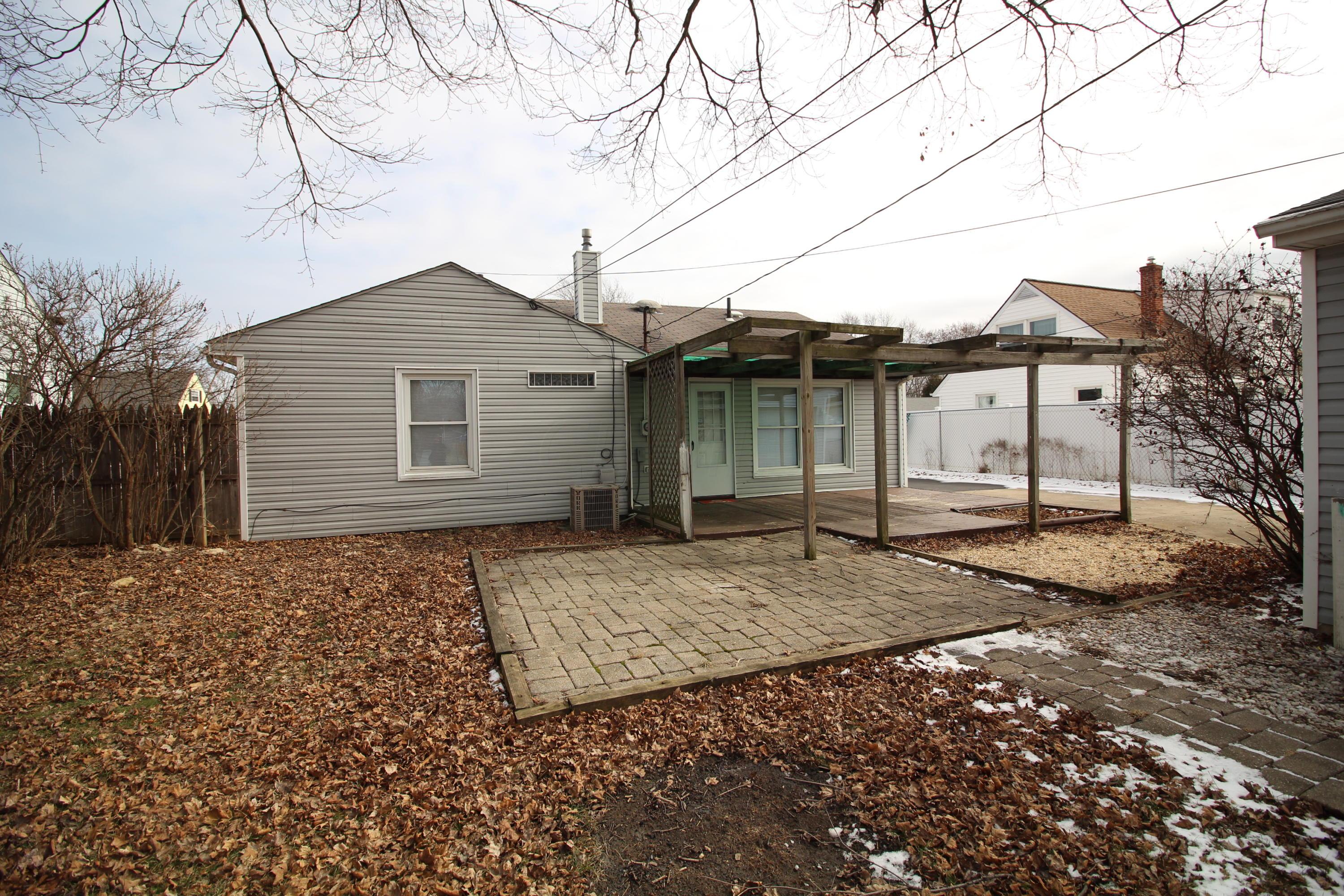 167 Deerfield Road Columbus, OH 43228 - Photo 15 of 15 Gallery Image 15