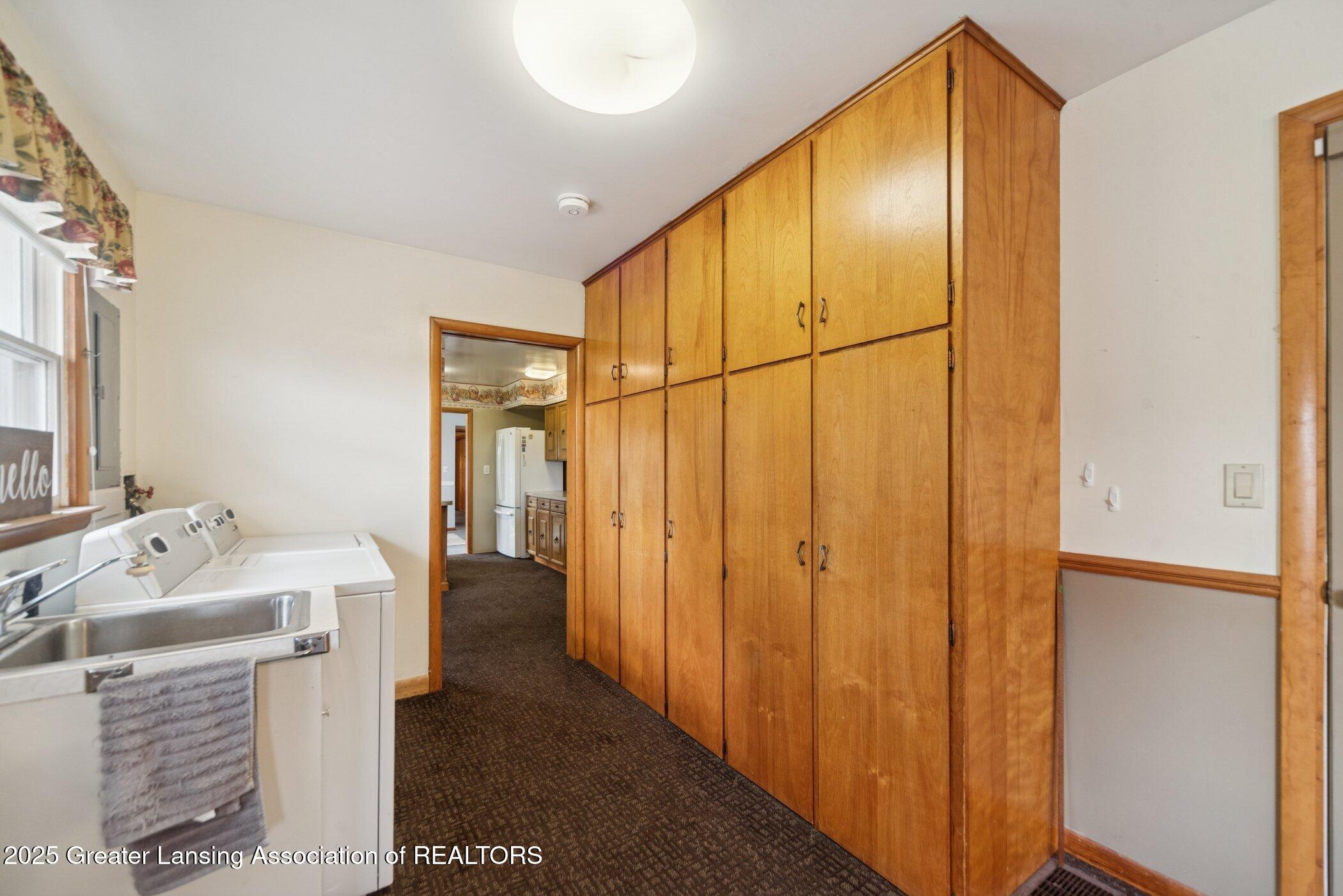 124 East Fulton Street Middleton, MI 48856 - Photo 21 of 23 124-Fulton-St-E-Middleton-MI-48856 27