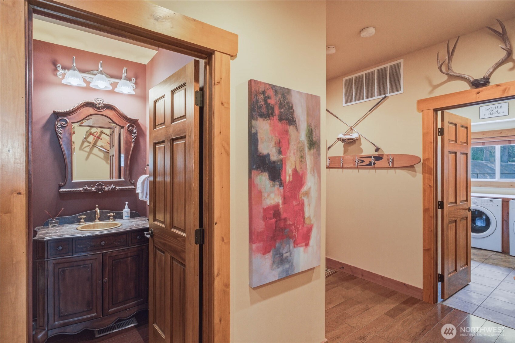 915 South Lakeshore Road Chelan, WA 98816 - Photo 21 of 40