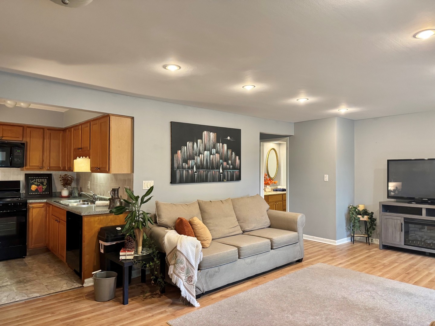 1787 West Algonquin Road, Unit 2A Mount Prospect, IL 60056 - Photo 2 of 39