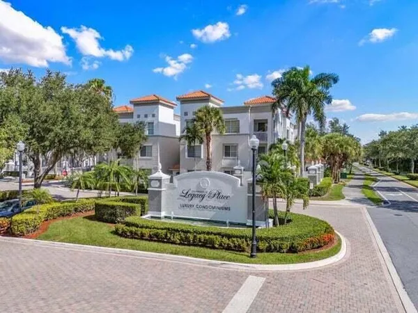 $2,500 | 11015 Legacy Lane, Palm Beach Gardens, FL 33410