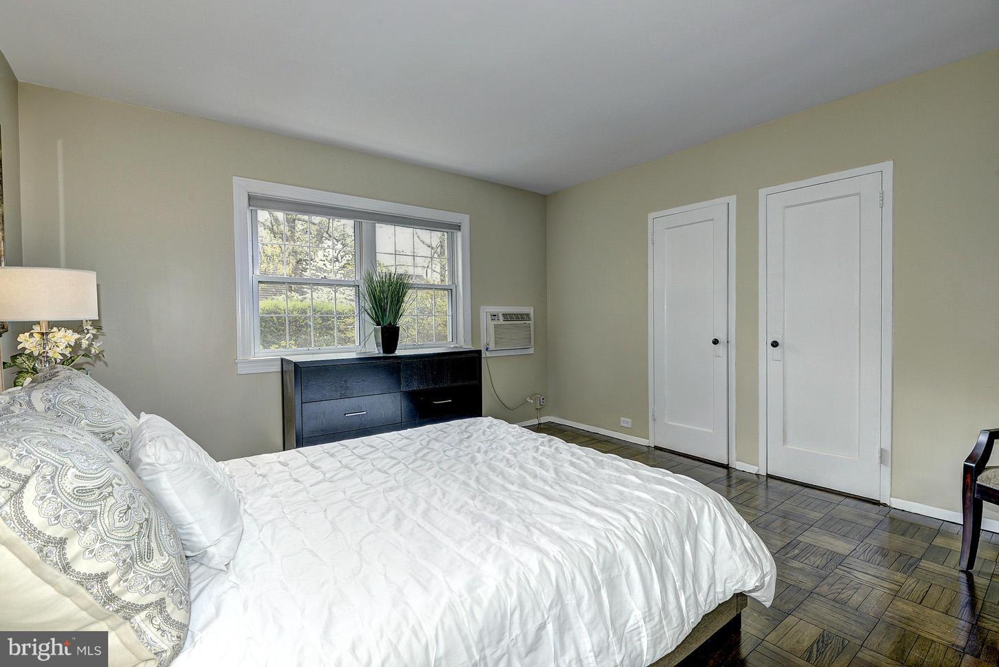 1729 Preston Road Alexandria, VA 22302 - Photo 13 of 25 Bedroom (Master)