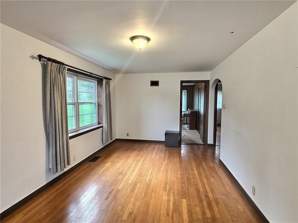 7216 Beach Road Throop, NY 13021 - Photo 8 of 18