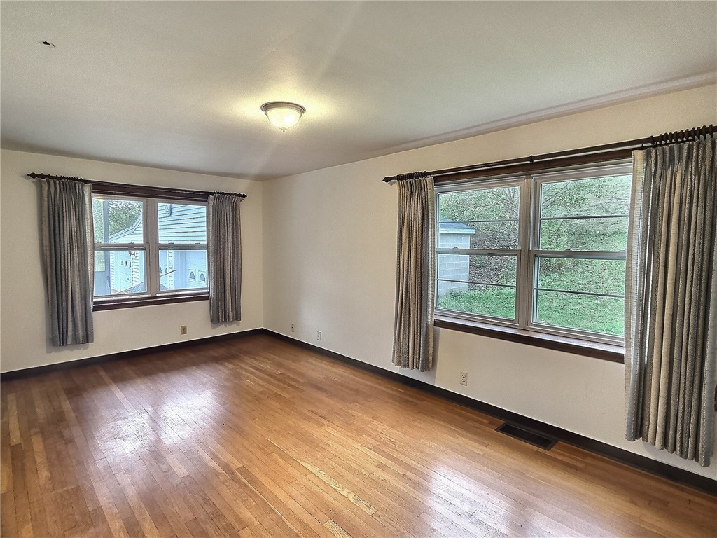 7216 Beach Road Throop, NY 13021 - Photo 9 of 18