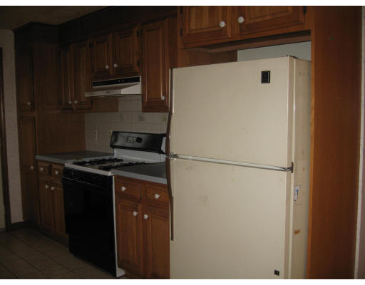 80 Eloise Street Springfield, MA 01118 - Photo 7 of 8