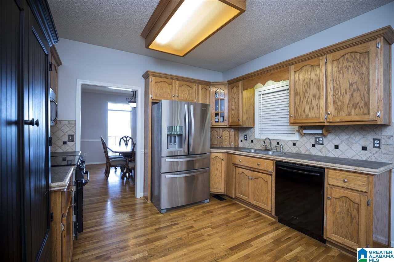 2856 Ridge Parkway Trussville, AL 35173 - Photo 3 of 14