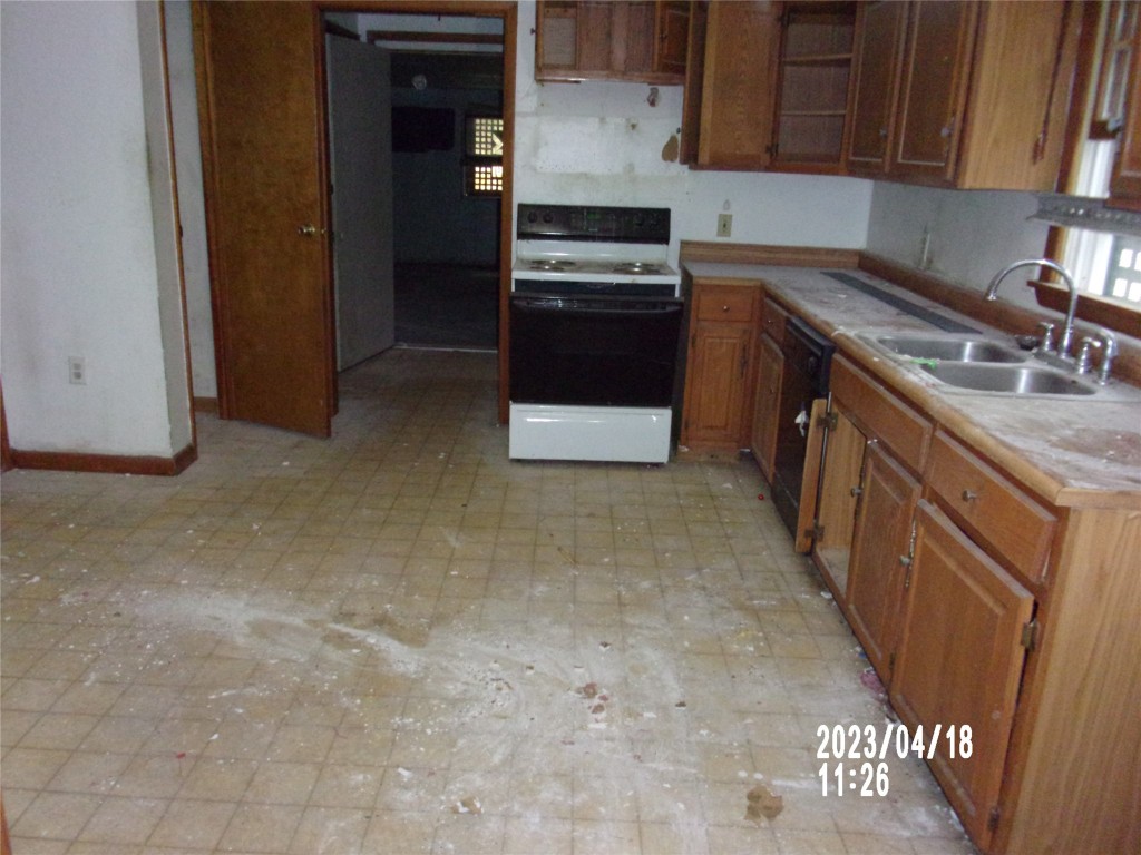 311 Brooks Road Binghamton, NY 13905 - Photo 11 of 32 Gallery Image 11