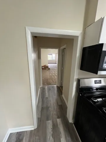 $2,100 | 3122 Oak Park Avenue, Unit 2, Berwyn, IL 60402