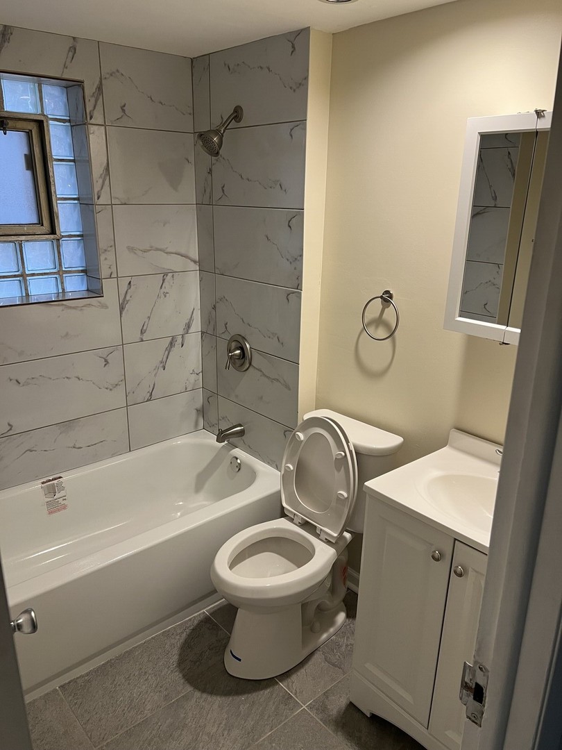 3122 Oak Park Avenue, Unit 2 Berwyn, IL 60402 - Photo 10 of 10