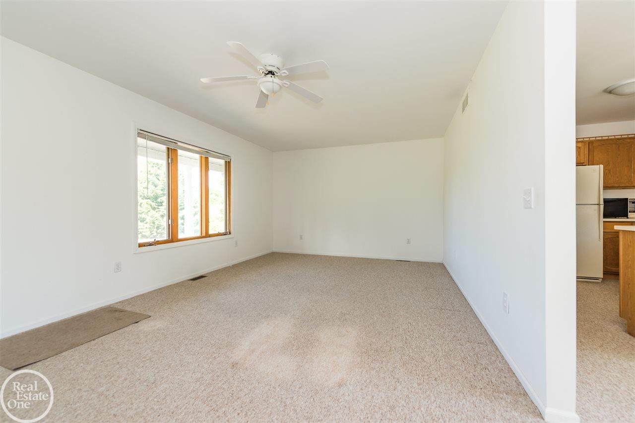 7224 Comstock Road Jeddo, MI 48032 - Photo 40 of 45 31384841-39.JPG
