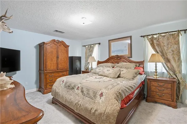 $348,000 | 13053 Highway 23, Belle Chasse, LA 70037