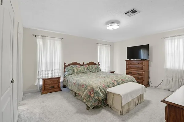 $348,000 | 13053 Highway 23, Belle Chasse, LA 70037