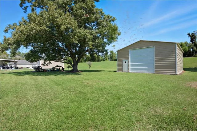 $348,000 | 13053 Highway 23, Belle Chasse, LA 70037