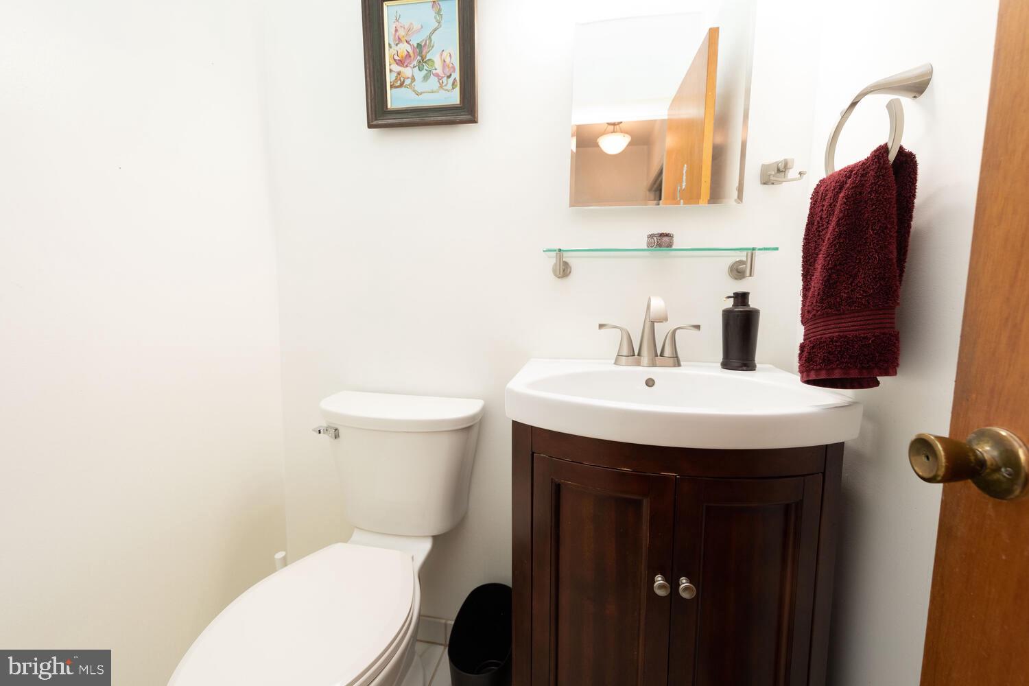 7414 Hill Road Philadelphia, PA 19128 - Photo 14 of 41 First floor powder room