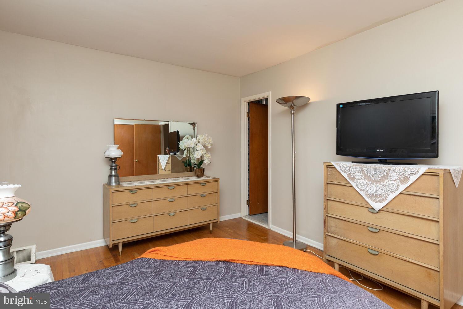 7414 Hill Road Philadelphia, PA 19128 - Photo 21 of 41 Gallery Image 21