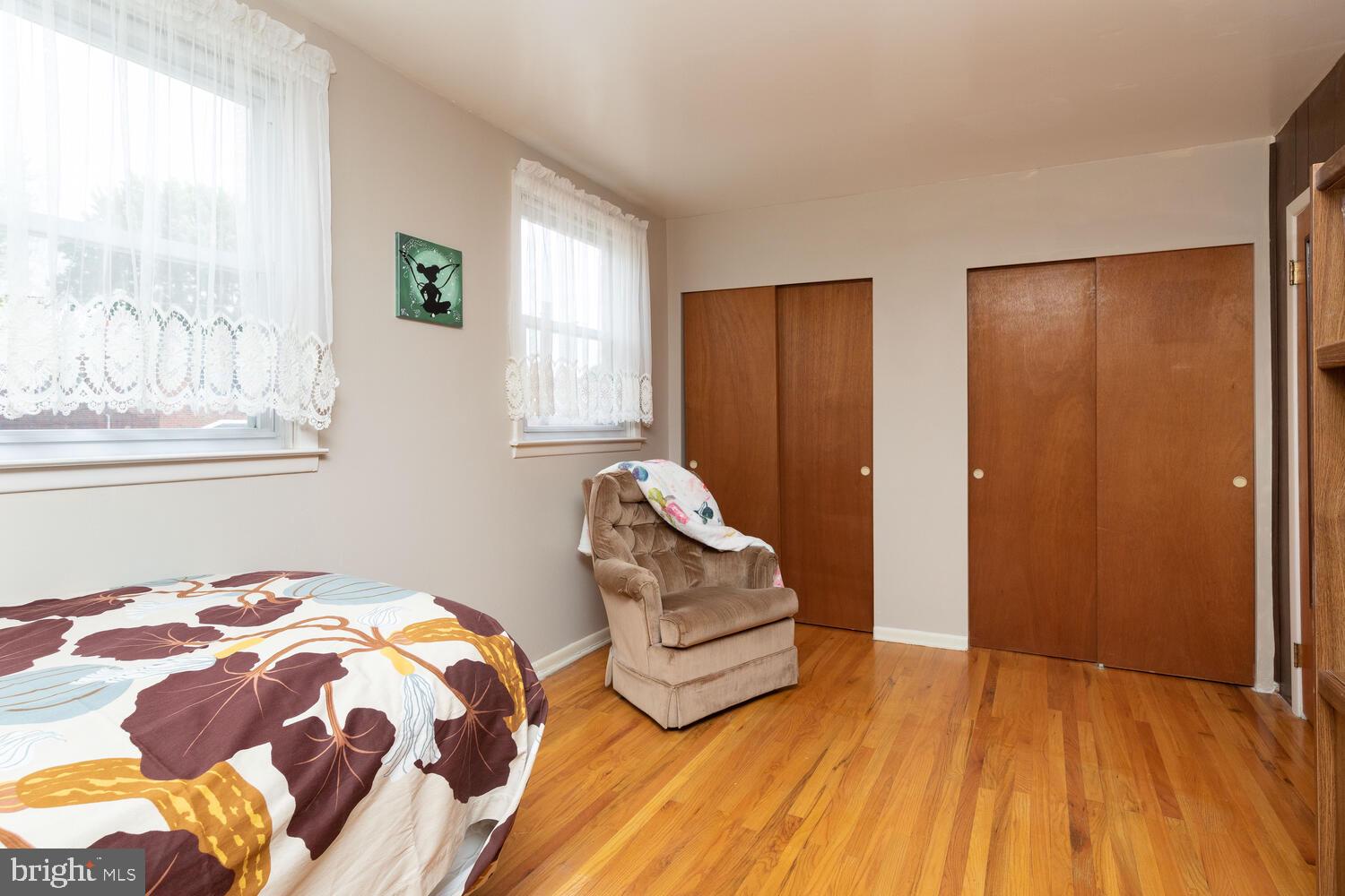 7414 Hill Road Philadelphia, PA 19128 - Photo 28 of 41 Two large closets