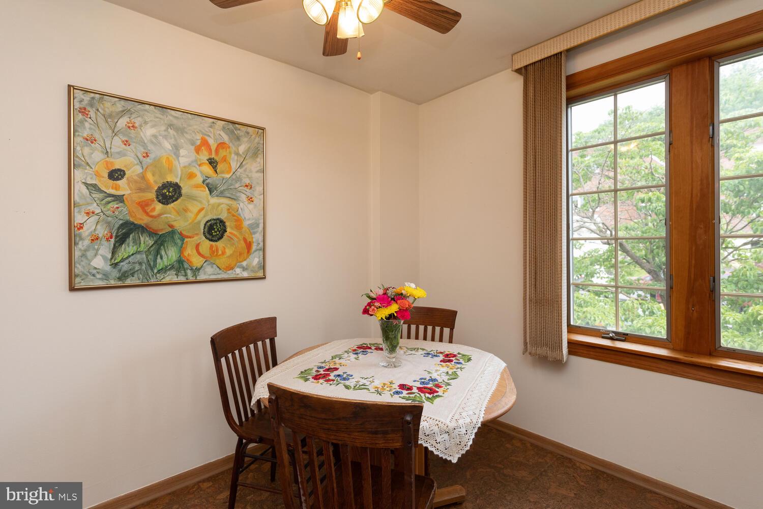 7414 Hill Road Philadelphia, PA 19128 - Photo 9 of 41 Gallery Image 9