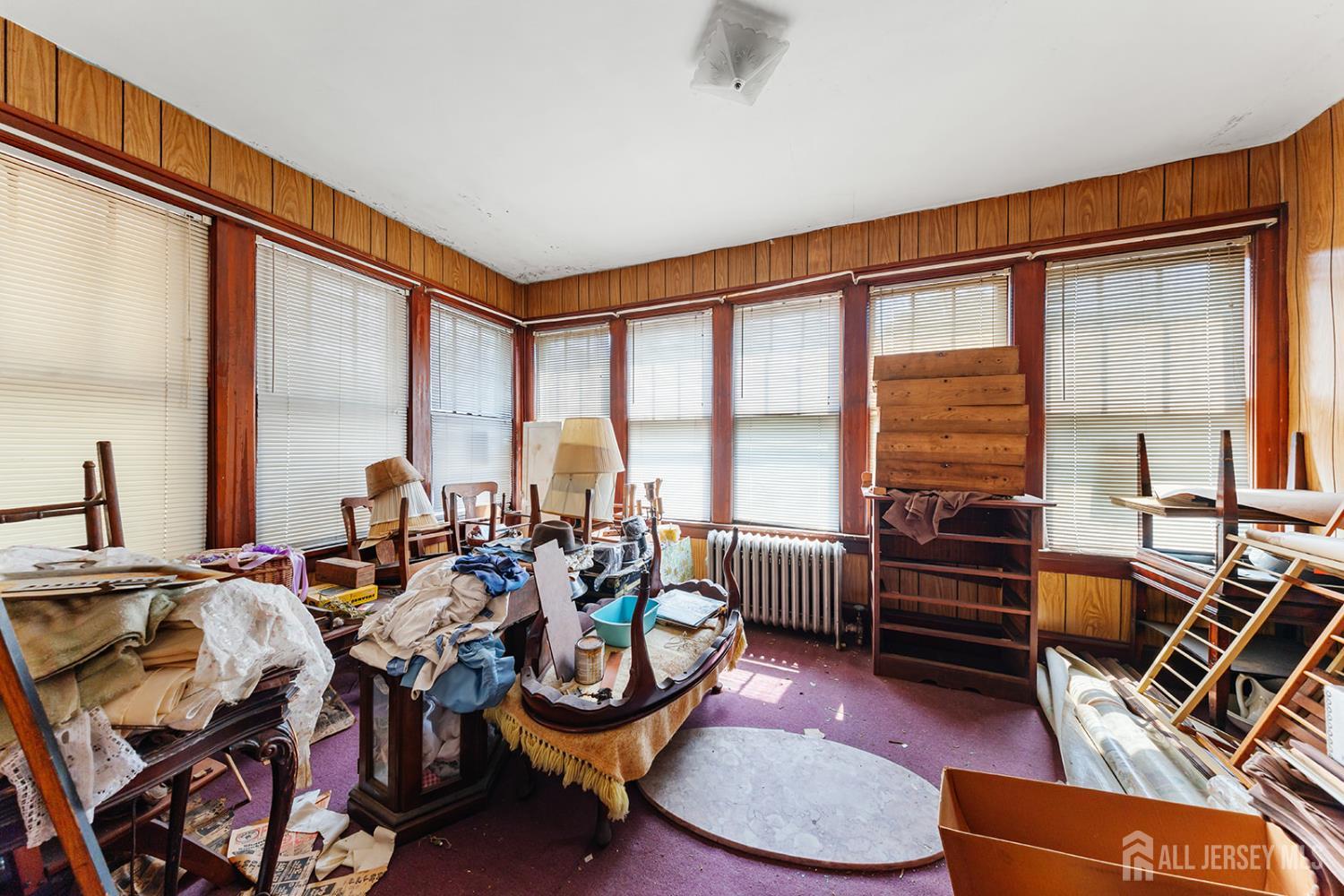 181 State Street Perth Amboy, NJ 08861 - Photo 16 of 34