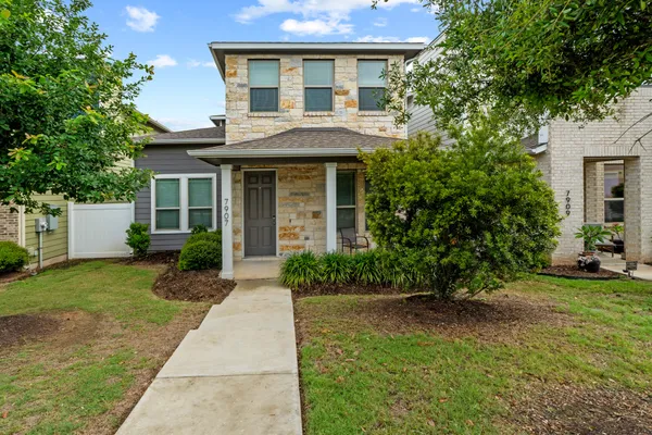 $2,250 | 7907 Mellencamp Drive, Unit 202, Austin, TX 78744
