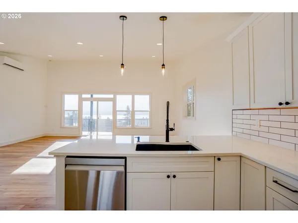 $639,000 | 79 Northwest Lasher Street, Stevenson, WA 98648