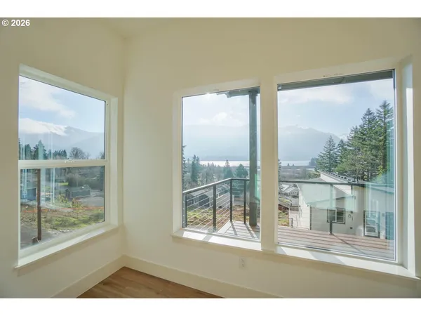 $639,000 | 79 Northwest Lasher Street, Stevenson, WA 98648