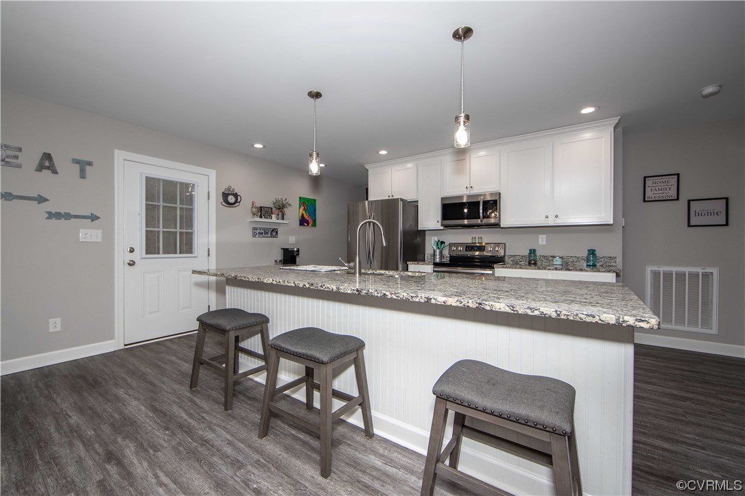 1255 Deep Run Road Cartersville, VA 23027 - Photo 9 of 21 Kitchen View 2