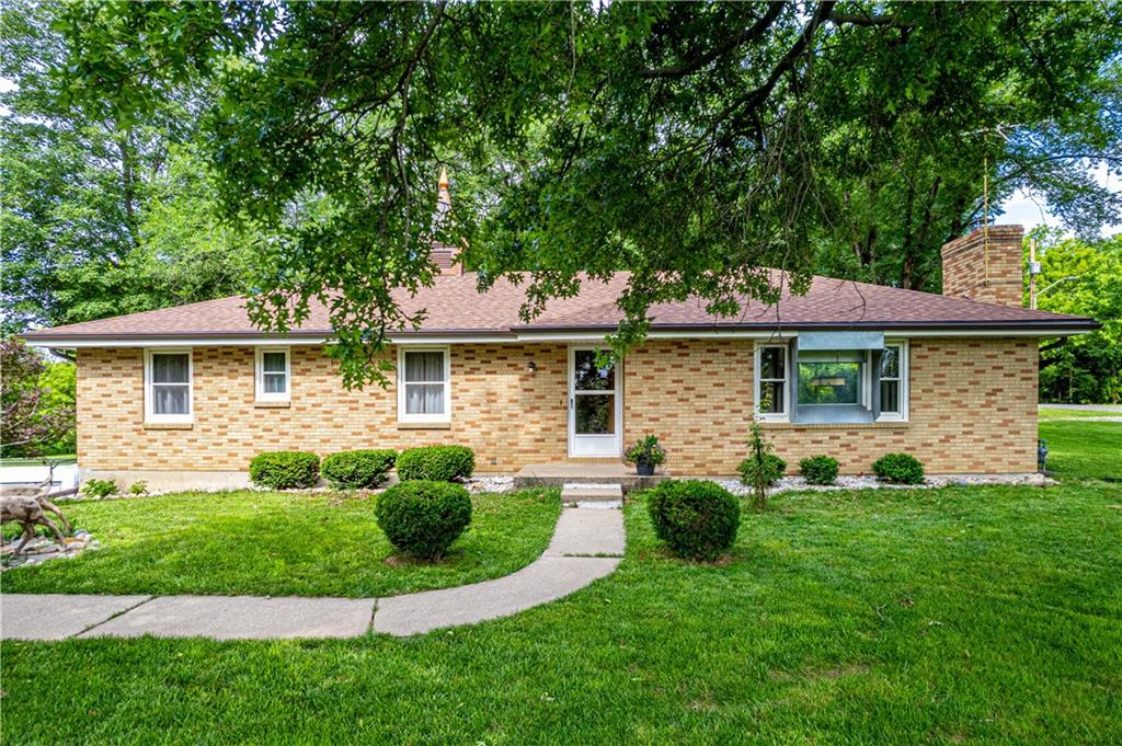 700 South Alexander Road Independence, MO 64056 - Photo 5 of 57
