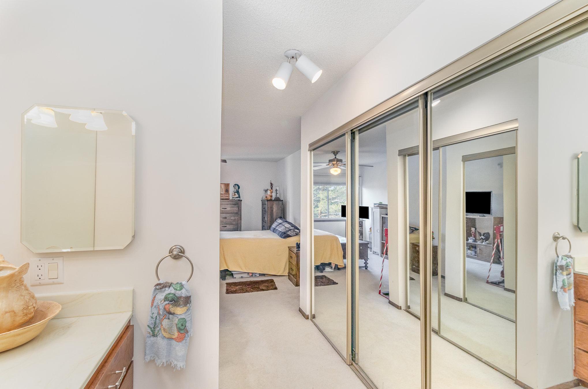 4710 58th Avenue North, Unit 319 Crystal, MN 55429 - Photo 12 of 18