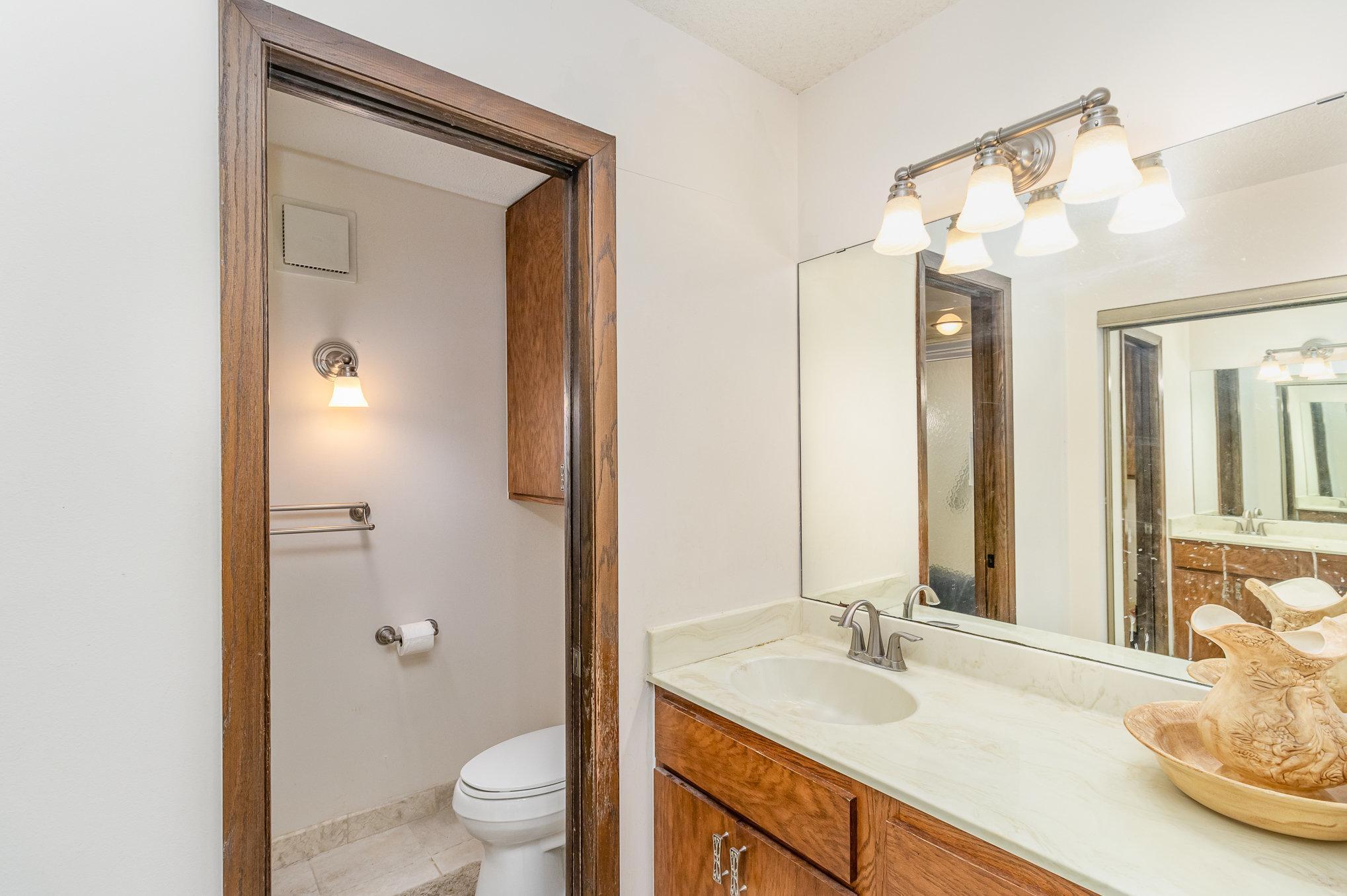 4710 58th Avenue North, Unit 319 Crystal, MN 55429 - Photo 14 of 18