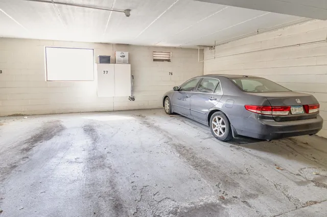 $124,900 | 4710 58th Avenue North, Unit 319, Crystal, MN 55429