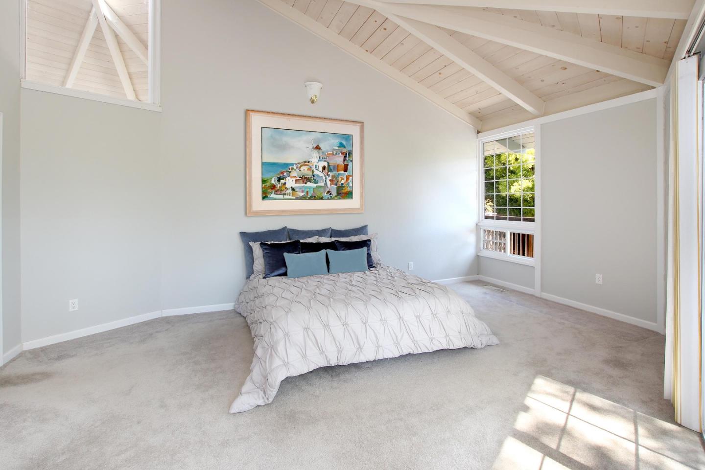 612 Valencia Road Aptos, CA 95003 - Photo 11 of 22 Gallery Image 11