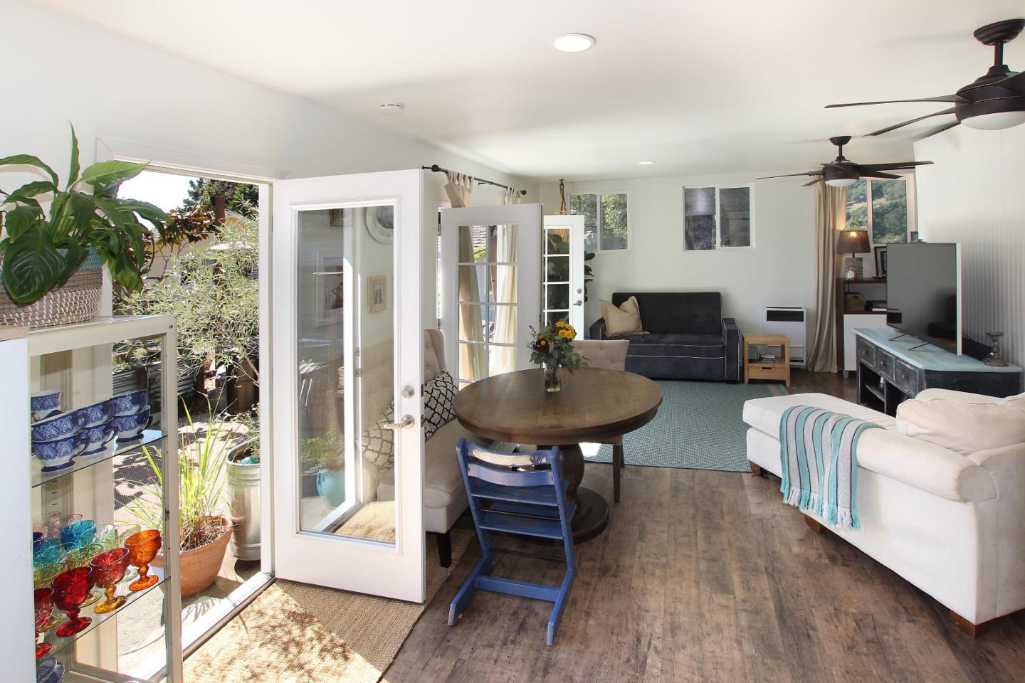 612 Valencia Road Aptos, CA 95003 - Photo 13 of 22 Gallery Image 13