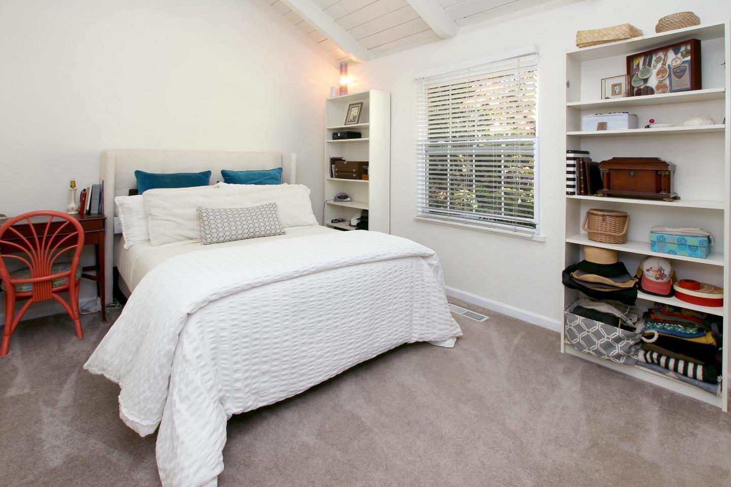 612 Valencia Road Aptos, CA 95003 - Photo 14 of 22 Gallery Image 14
