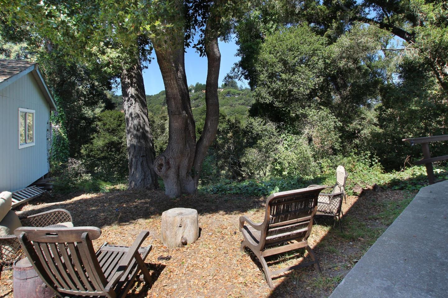 612 Valencia Road Aptos, CA 95003 - Photo 4 of 22 Gallery Image 4
