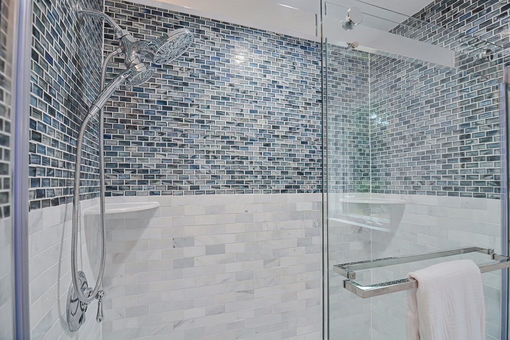 22 Deerhaven Road Lincoln, MA 01773 - Photo 11 of 35