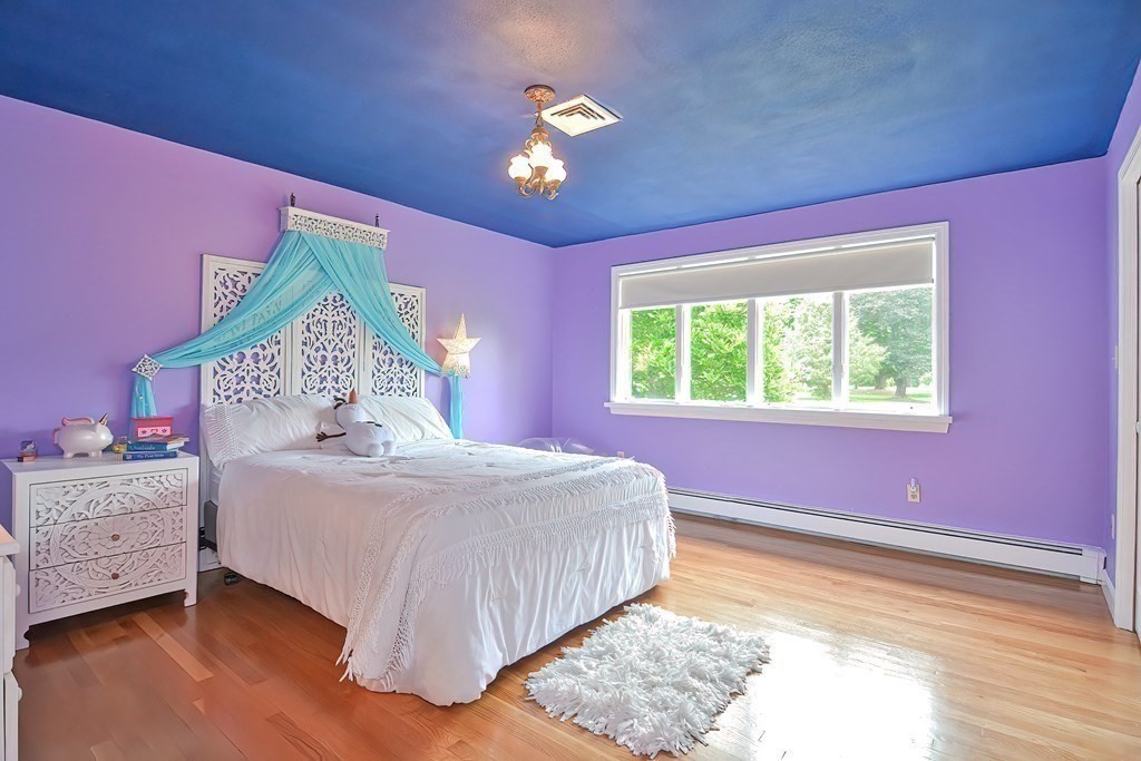 22 Deerhaven Road Lincoln, MA 01773 - Photo 14 of 35