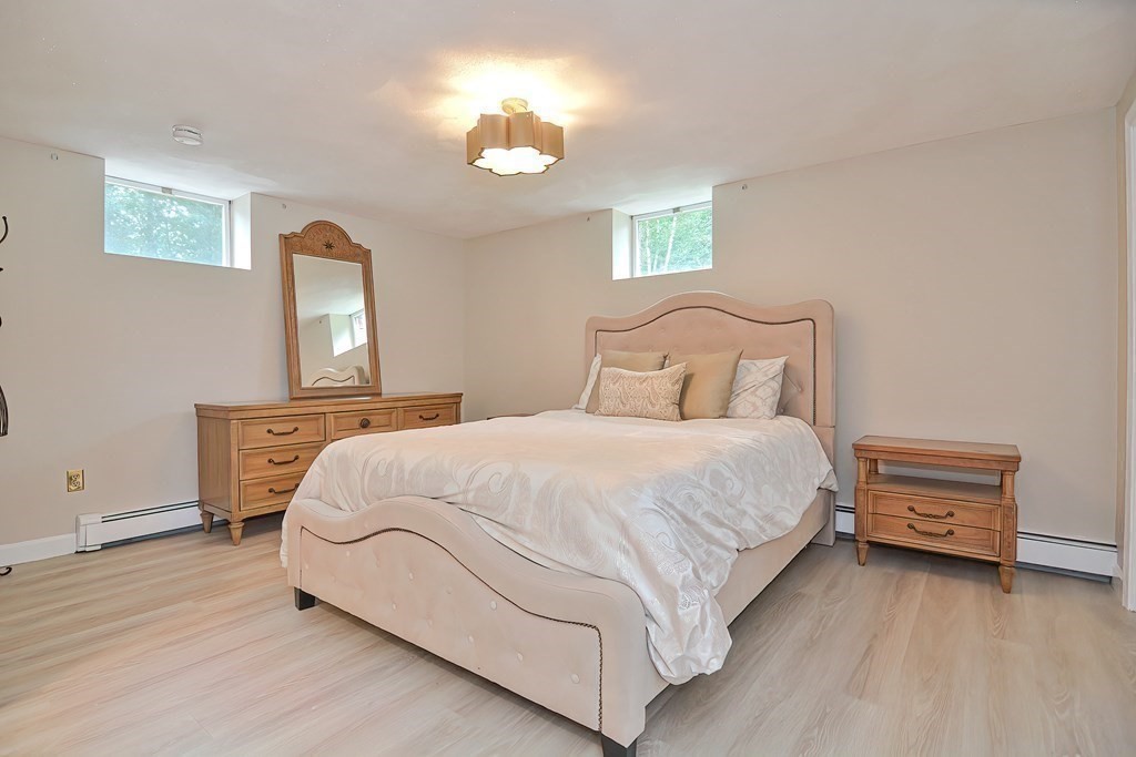 22 Deerhaven Road Lincoln, MA 01773 - Photo 23 of 35