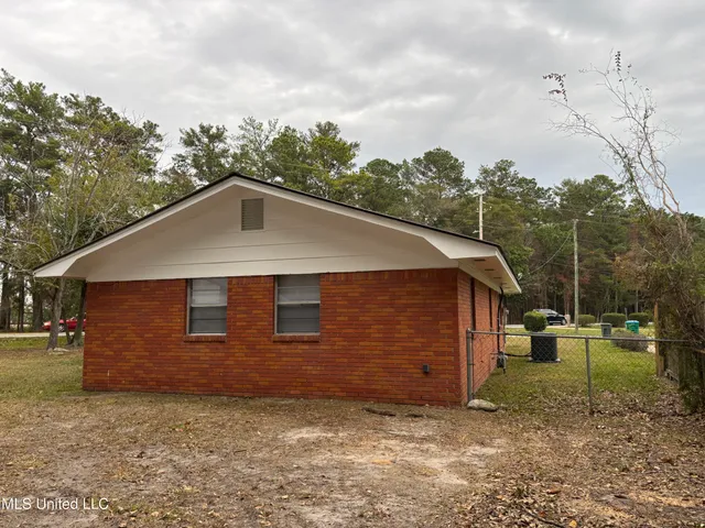 $1,400 | 100 Morris Noble Road, Ocean Springs, MS 39564