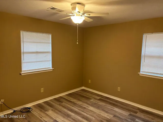 $1,400 | 100 Morris Noble Road, Ocean Springs, MS 39564