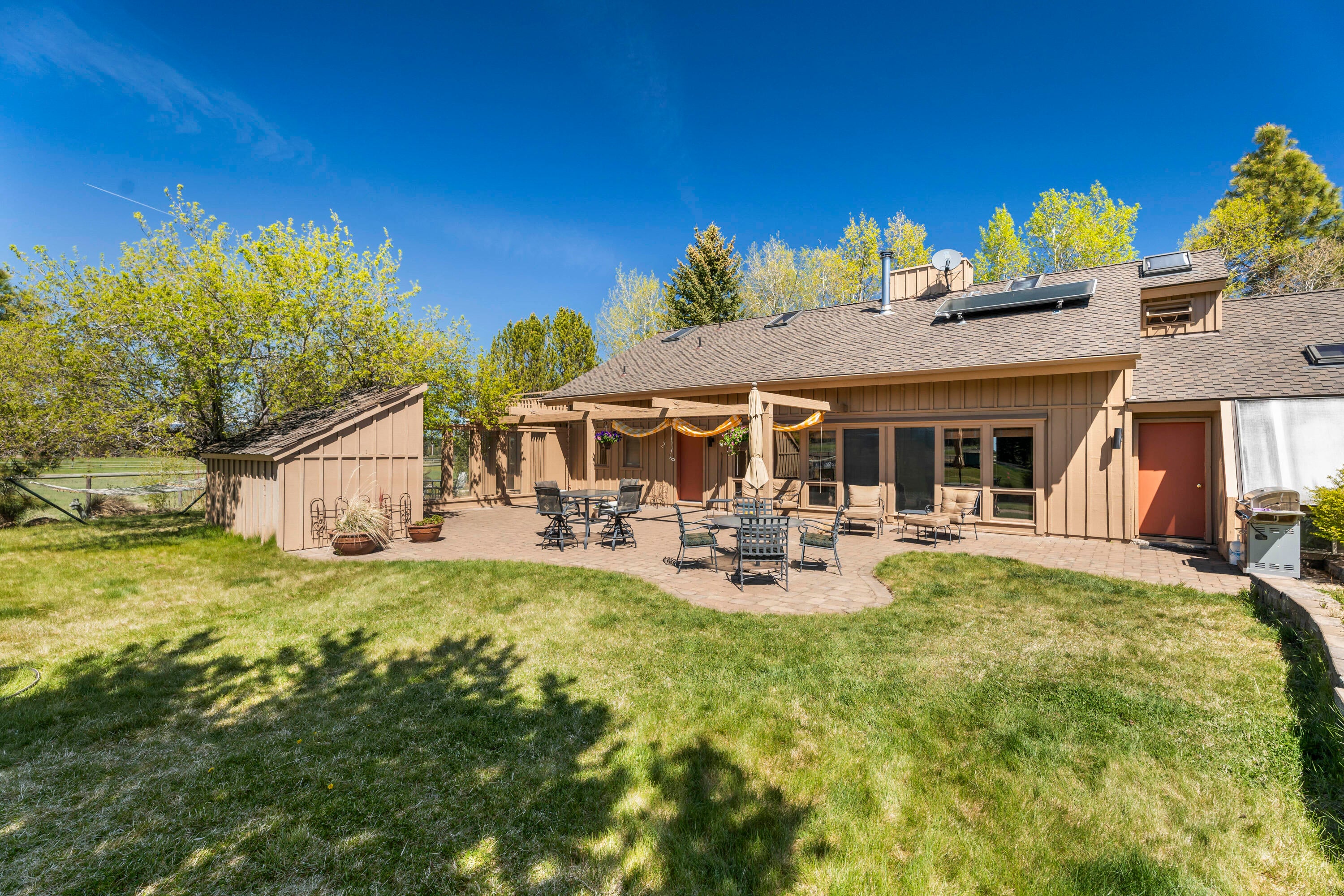 20875 Sholes Road Bend, OR 97702 - Photo 74 of 88 78-Exterior