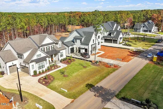 $1,125,000 | 25 Chestnut Oak Drive, Youngsville, NC 27596