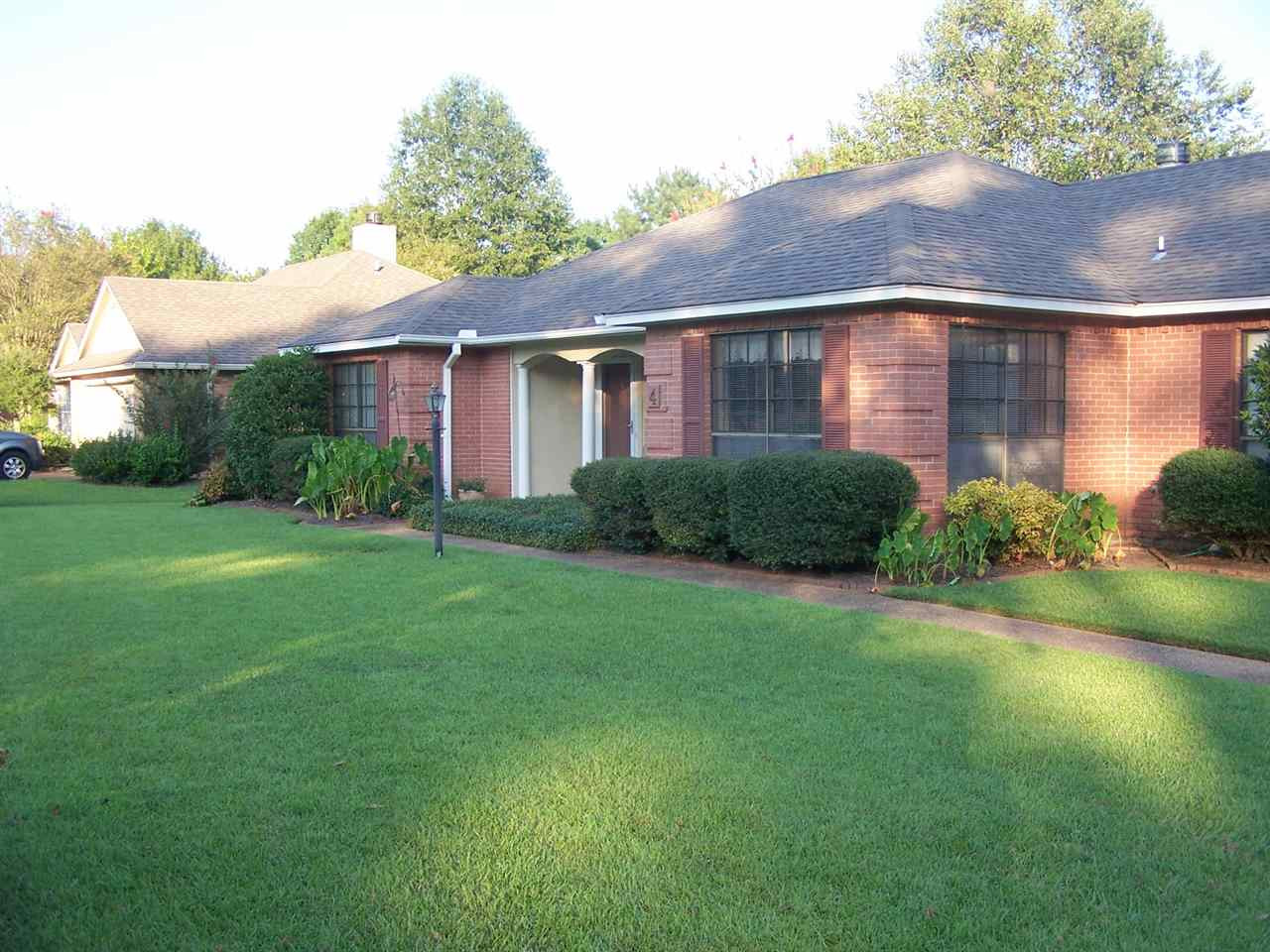 4 Parkview Road Clinton, MS 39056 - Photo 2 of 26 Photo 2