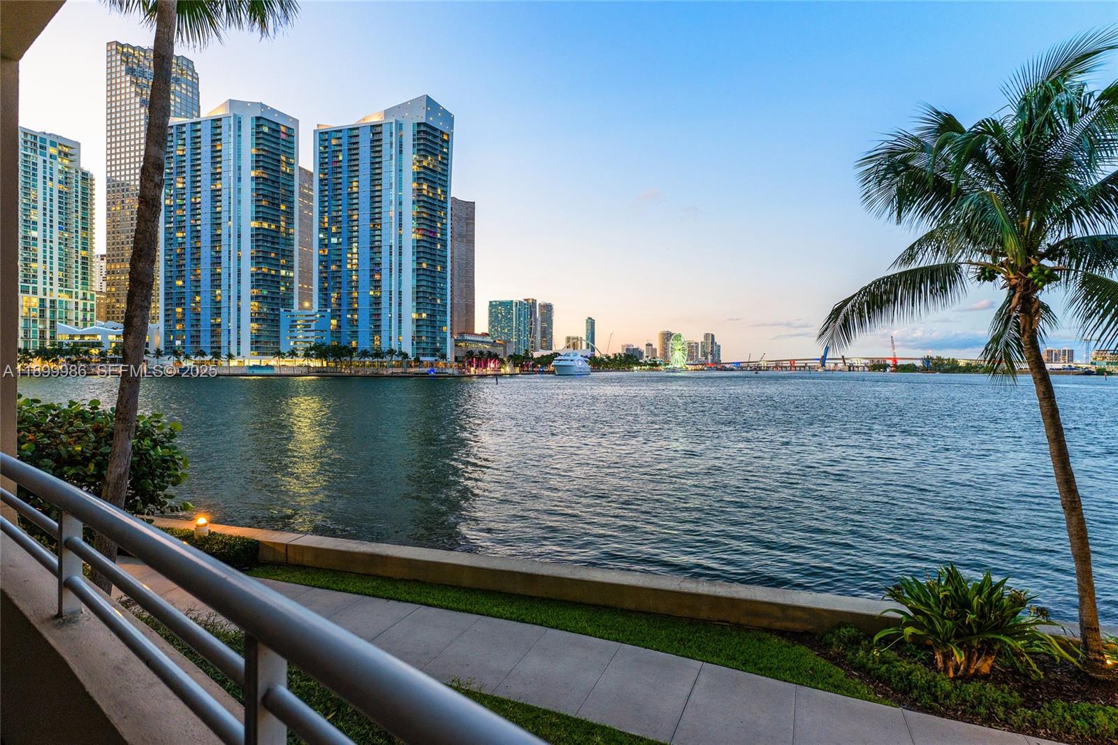 848 Brickell Key Drive, Unit 204 Miami, FL 33131 - Photo 46 of 49