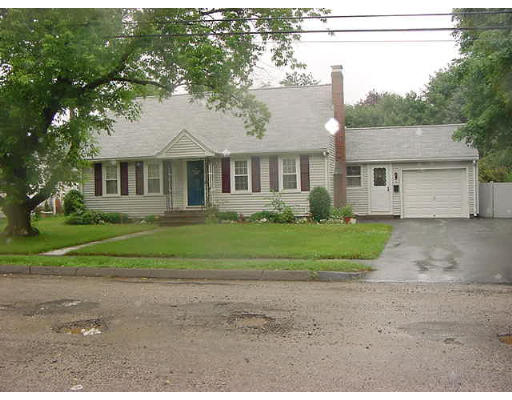 11 Riverdale Road Dedham, MA 02026 - Photo 1 of 6 Gallery Image 1
